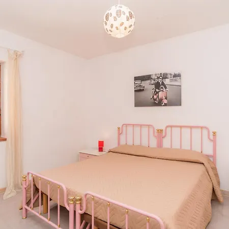 Apartment Quadrilocale Vico Trento
