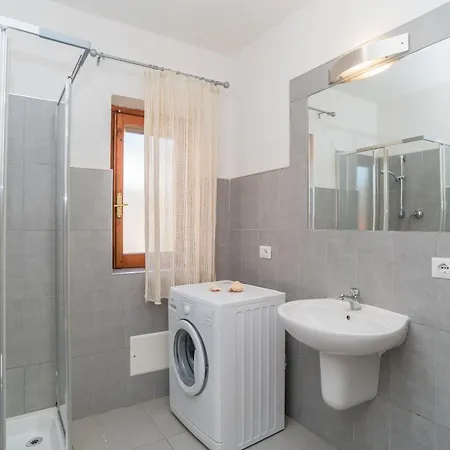 Quadrilocale Vico Trento Apartment San Teodoro (Sardinia)